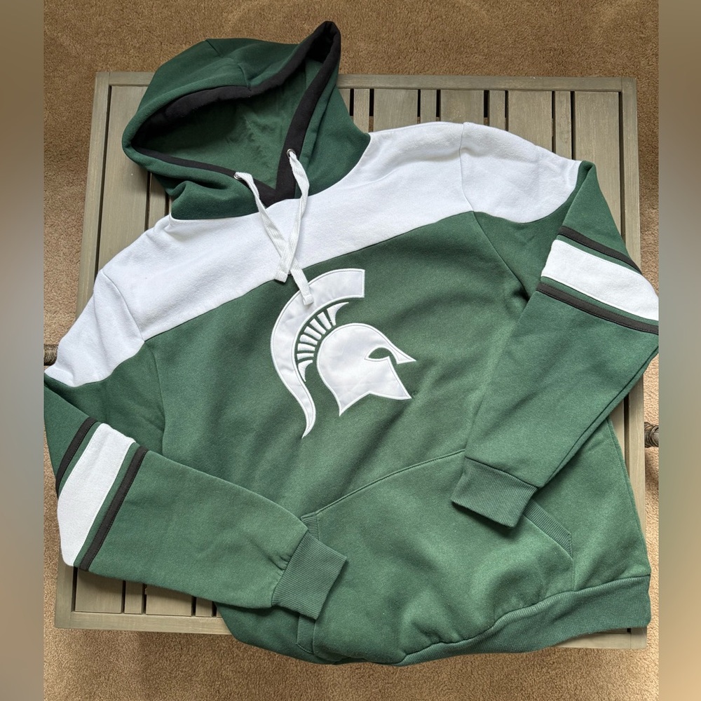 Michigan State University Hoodie 💚🤍💚🤍